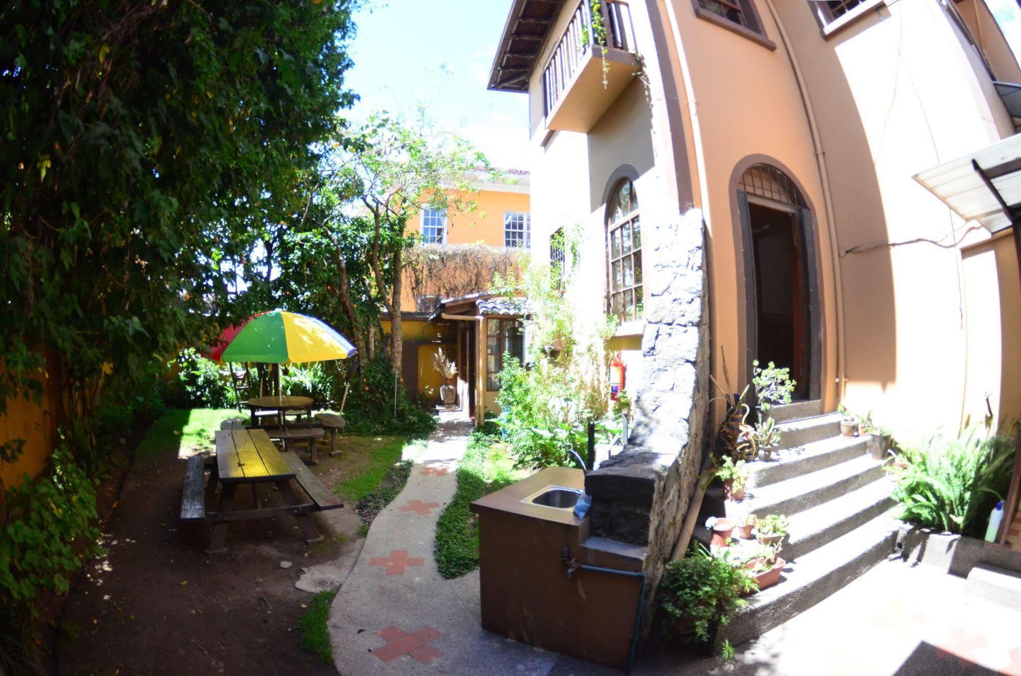 Arupo Bed And Breakfast Quito Dış mekan fotoğraf