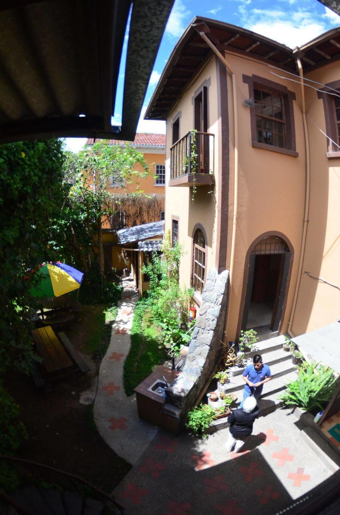 Arupo Bed And Breakfast Quito Dış mekan fotoğraf